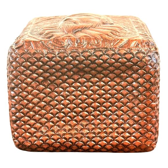 Tool Embossed Leather Wrapped Vintage Spirits Amber Bottle Decanter Cork Stopper - Picture 7 of 7